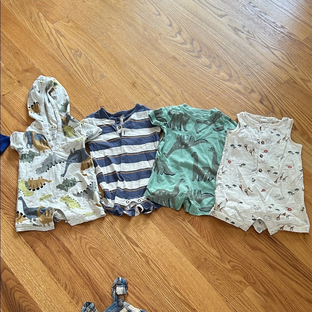 Boys 6-9 month summer bundle - Picture 4 of 6